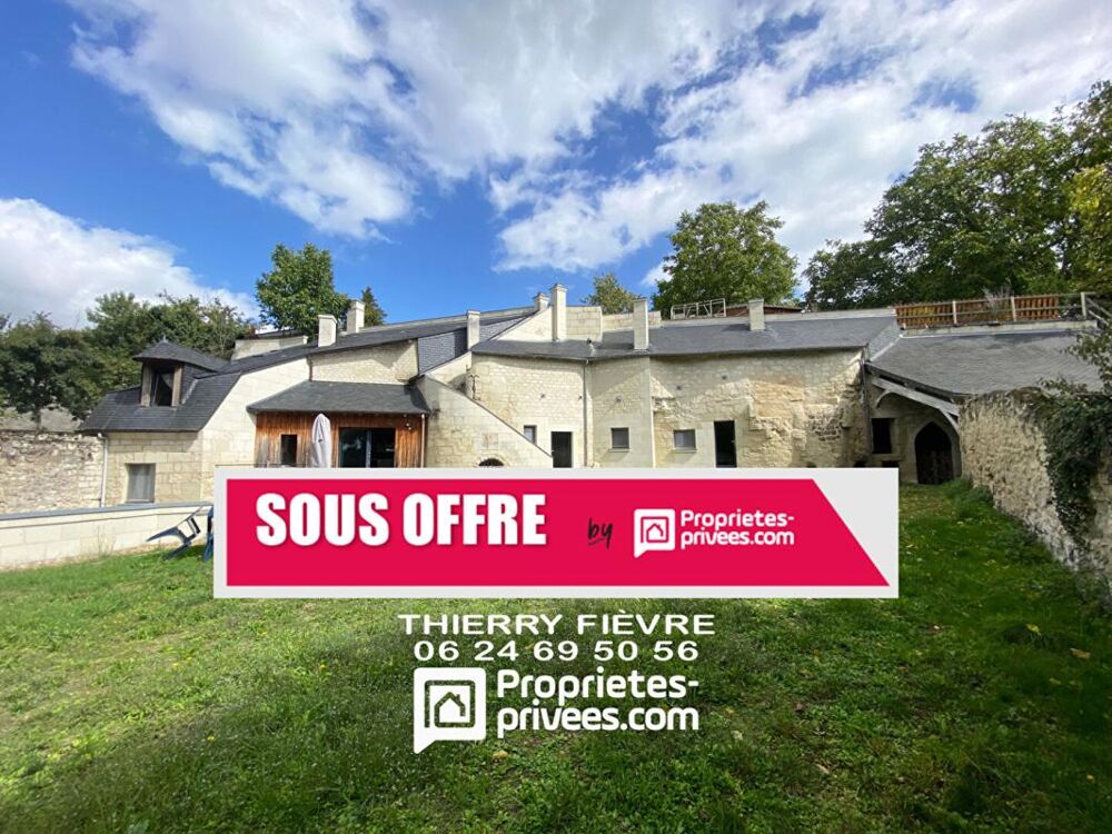 Bellevigne Les Chateaux 49400 - Maison semi troglodytique de 114 m2 sur un terrain de 485 m2
