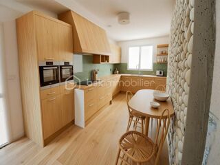  Propriété/château à vendre 7 pièces 150 m²