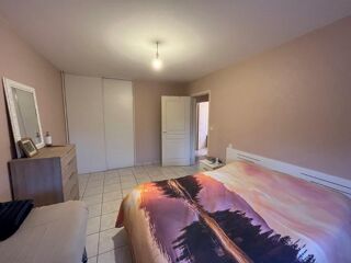  Appartement à louer 5 pièces 110 m²