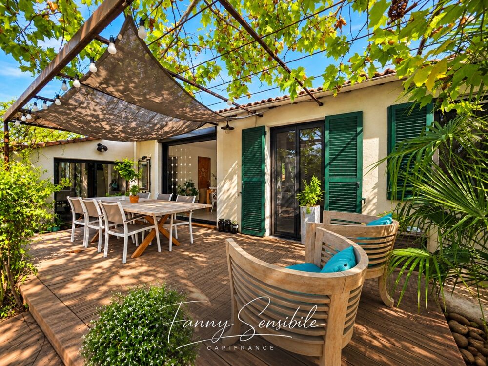 Vente Maison Maison familiale de plain-pied 6 pièces - piscine et jardin env 700 m2 Trets
