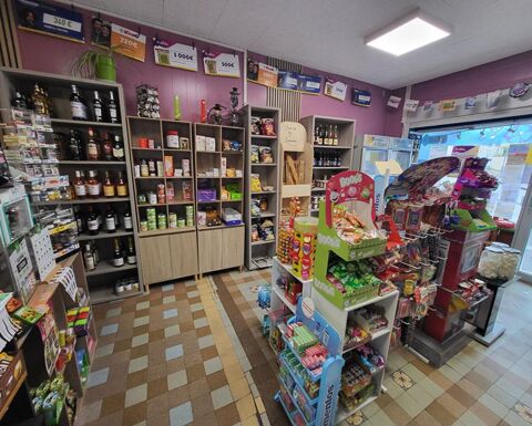 MAMERS - TABAC, FDJ, AMIGO, vente alcool, avec un appartement 185000 72600 Mamers