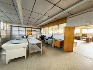  Immeuble � vendre 6 pi�ces 671 m�