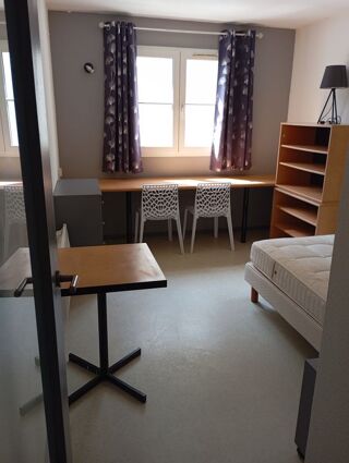  Appartement à louer 1 pièce 20 m²