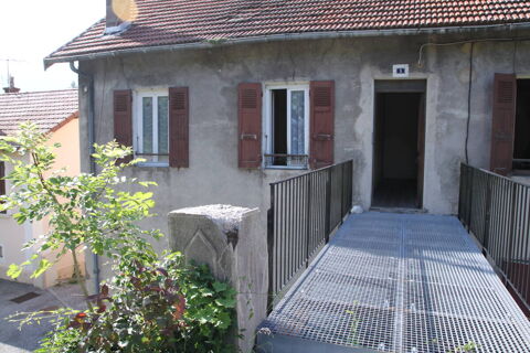   Appartement T3 à rénover, avec cave, parking et jardin à 05400 VEYNES Appartement - 3 pièce(s) - 68 m²