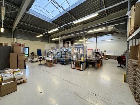 ENTREPOT 1625M&sup2; A VENDRE CHEPTAINVILLE 14167 91630 Cheptainville