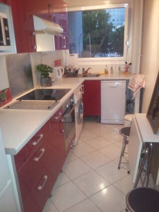  Appartement à louer 1 pièce 32 m²