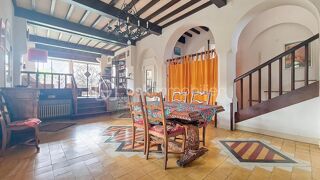  Propriété/château à vendre 10 pièces 166 m²