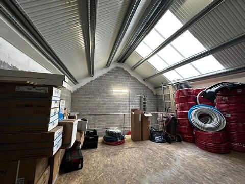   BRIE COMTE ROBERT - Location Local d'activité 138 m² 