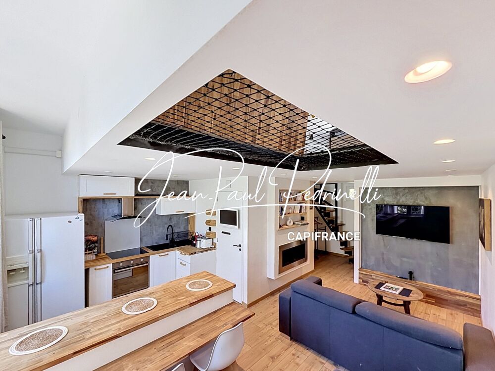 SAINT-RAPHAËL, Duplex 3 pièces 59 m² total, meublé et équipé parking privatif et climatisation  DPE C