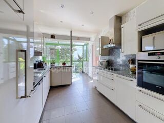  Maison à vendre 7 pièces 252 m²