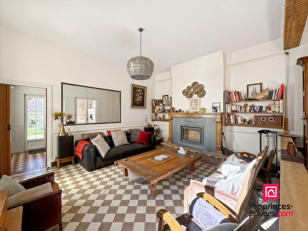 Maison de caractère avec terrain et dépendance Précy Sous Thil