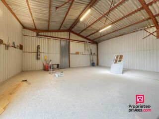  Parking / Garage � vendre 1 pi�ce 220 m�