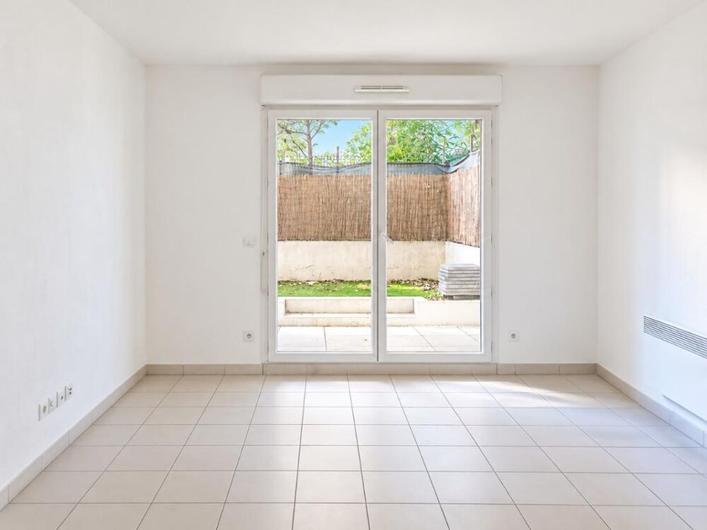 Location Appartement T2 avec terrasse et parking à LA SEYNE SUR MER La seyne sur mer