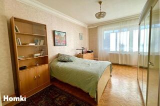  Appartement � vendre 5 pi�ces 131 m�