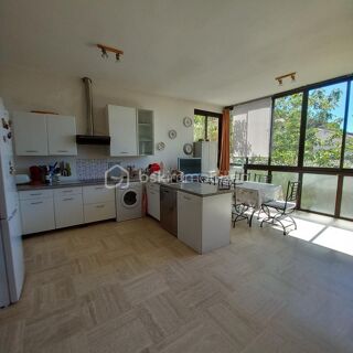  Appartement � vendre 4 pi�ces 141 m�