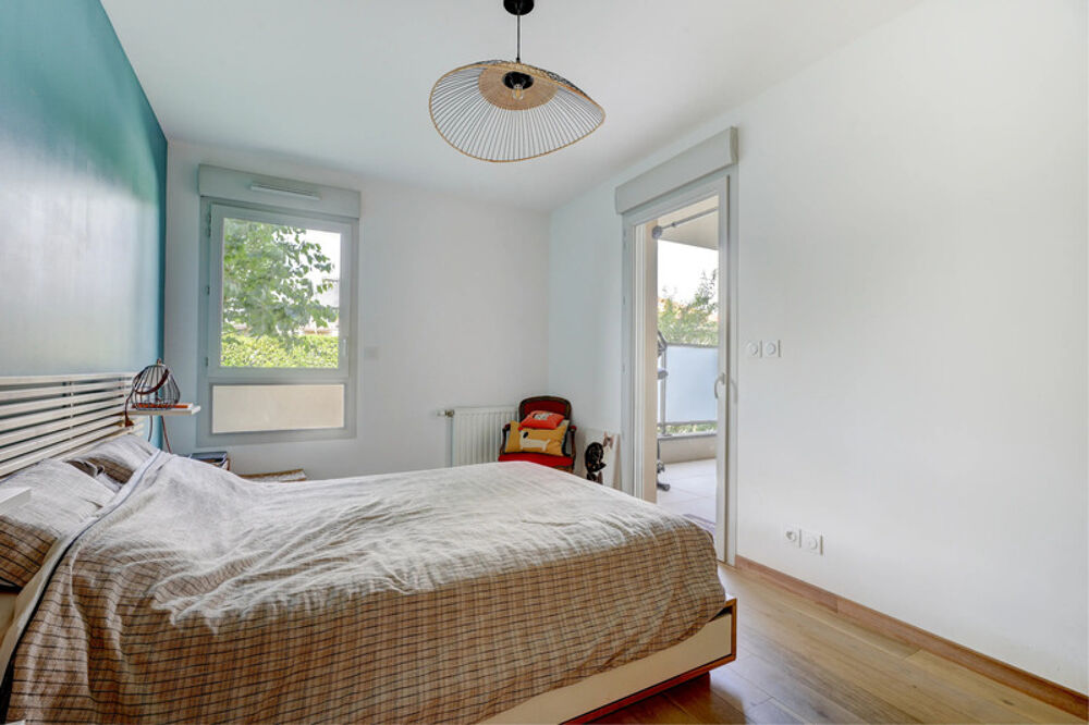 Vente Appartement Sainte-Foy-lès-Lyon – Appartement T3 de 66 m² avec jardin privatif de 108 m², terrasse, balcon et garage Sainte foy les lyon