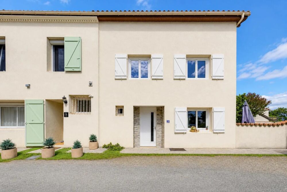 Vente Maison Maison de 6 pièces de 160 m² à Izon Izon