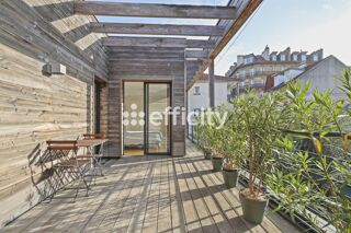 Villa à vendre 6 pièces 202 m²