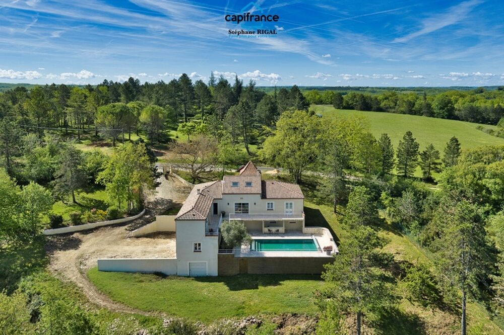 Vente Propriété/Château Propriete à vendre 5 pièces MAUROUX (46) maison de 155m2 habitables avec piscine sur terrain de 5499m2 Mauroux