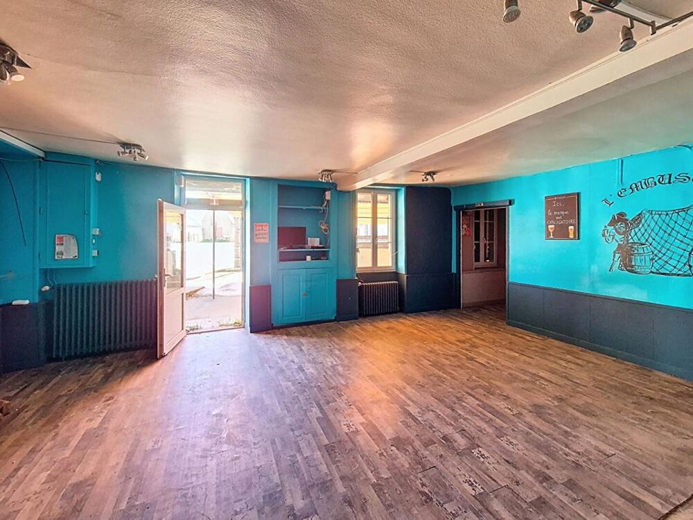 Vente Maison Maison Parassy 8 pièce(s) 188 m2 Parassy