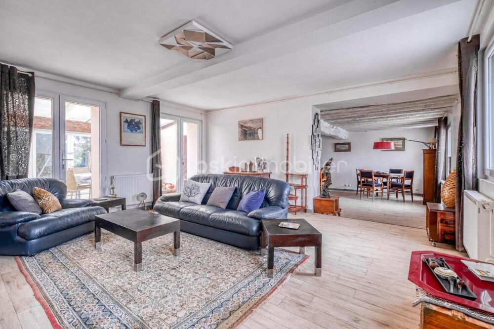 COUP DE COEUR  Maison de caractère 228 m²  6 chambres  Terrain 2 141 m²  Grand garage  Nanteuil-lès-Meaux (77100)  10 min