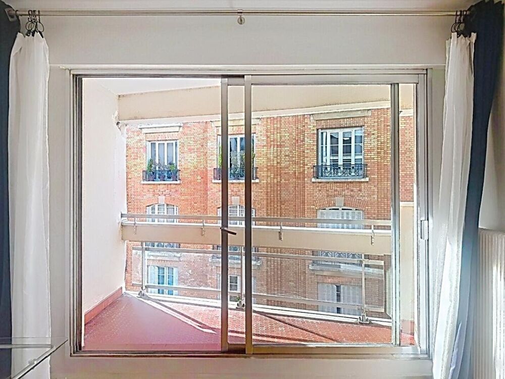 Vente Appartement Paris - 16 eme - Appartement 40 m2 avec terrasse Paris 16