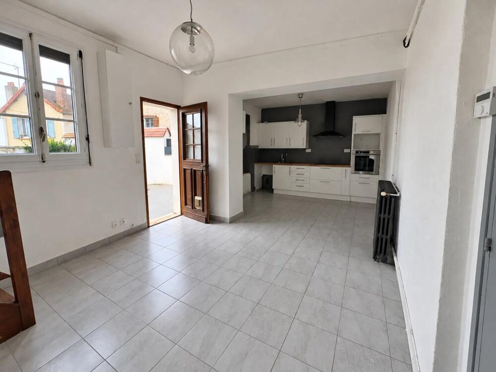 Vente Maison Maison de 7 pièces de 126 m² Guernes