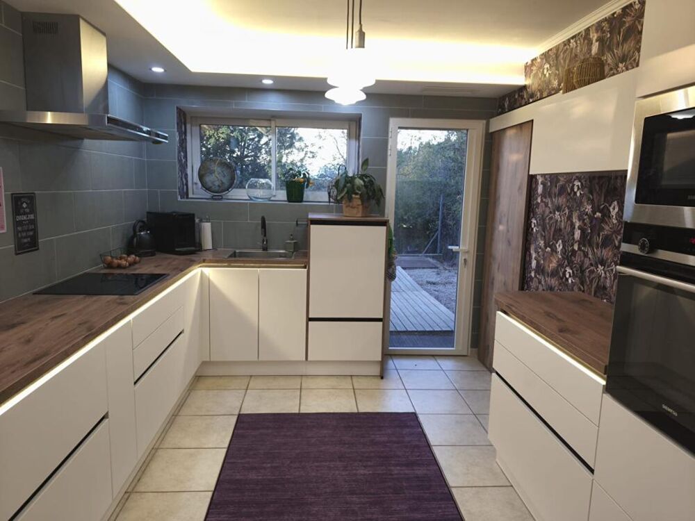 Vente Maison Maison languedocienne de 150M2 avec piscine, vue dominante Maraussan