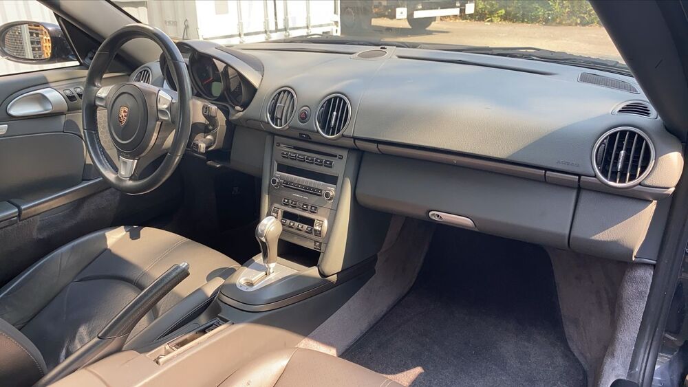 Cayman 2.7 245 Tiptronic 5 N/A 2006 occasion 33450 Saint Loubes