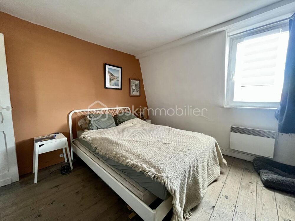 Vente Maison MAISON 5 PIÈCES - LOMME BOURG - 3 CHAMBRES + 1 BUREAU - JARDIN - DÉPENDANCES Lomme