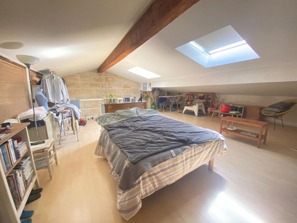à vendre  Appartement Bordeaux (33300)