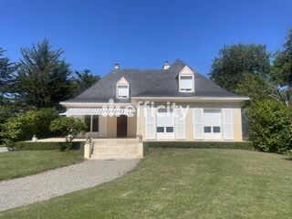  Maison � vendre 7 pi�ces 180 m�