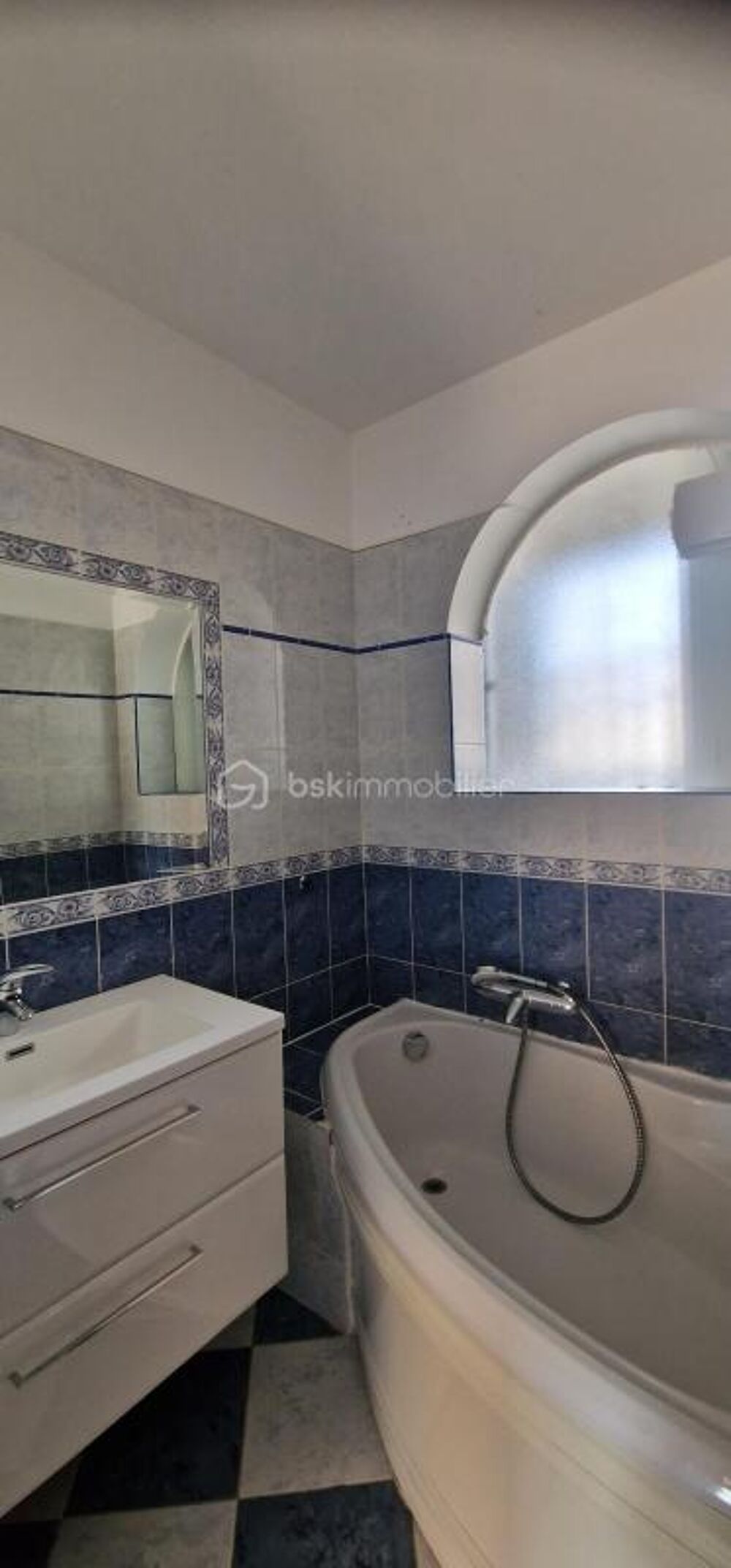 BEL APARTEMENT T4 VUE MER