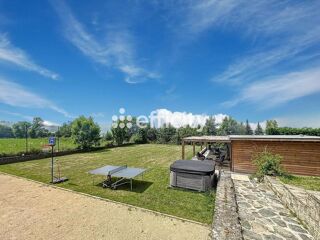  Maison � vendre 5 pi�ces 243 m�