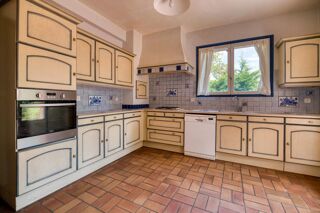  Maison à vendre 11 pièces 290 m²