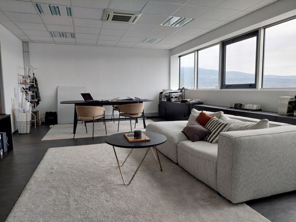   Bureaux à louer SAINT PIERRE EN FAUCIGNY (74) Tour Europa 53m²+ parkings Saint pierre en faucigny