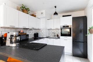  Appartement � vendre 3 pi�ces 65 m�