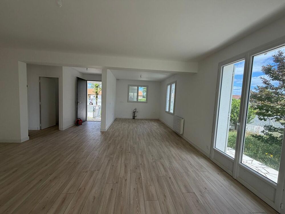 Saujon Maison de plain pied 3 pièce(s) 75.8 m2