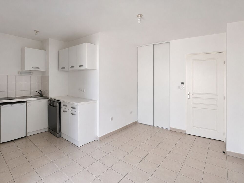 Vente Appartement Appartement T2 en hyper centre au sein d'une résidence récente avec ascenseur et parking au calme sur cour intérieure Angers