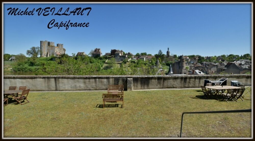 Résidence à vendre 21 pièces BOURBON L'ARCHAMBAULT (03), 8 appartements, Site cure thermale