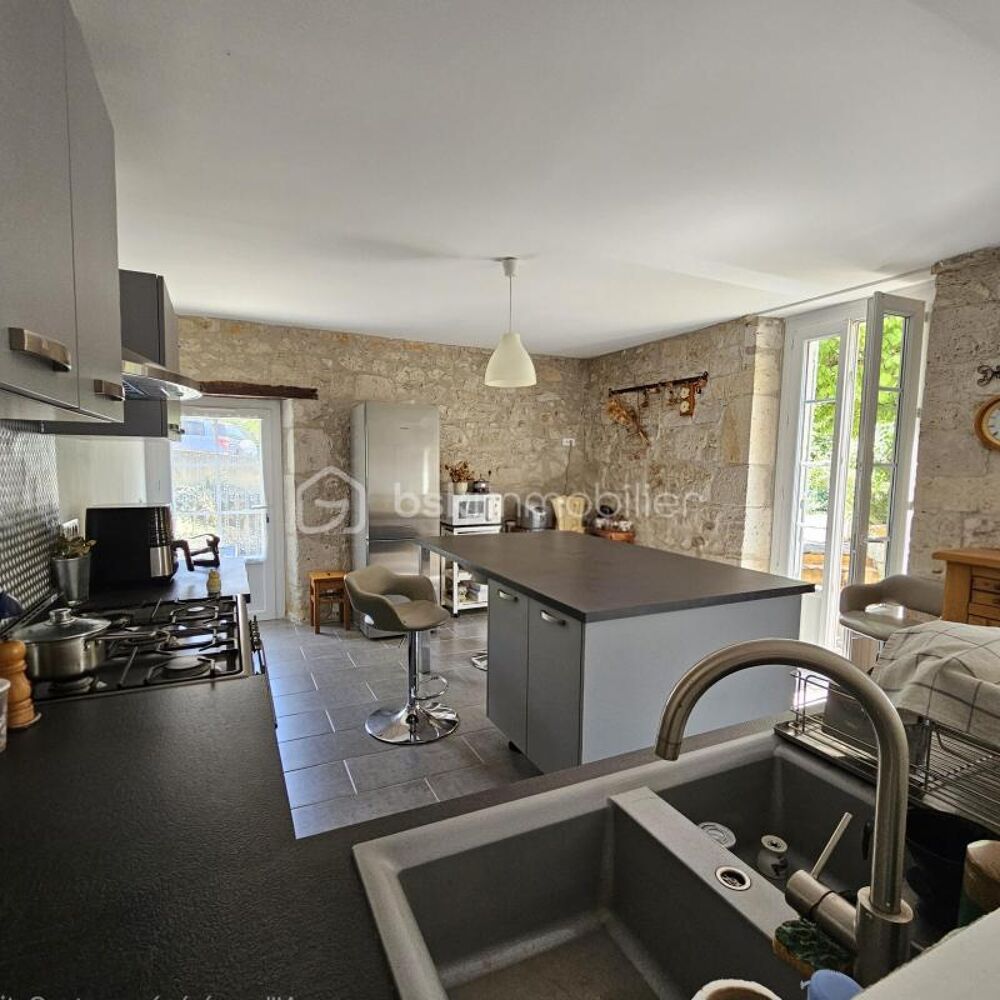 Vente Maison L'alliance parfaite du charme de l'ancien et du confort contemporain Gimbrede