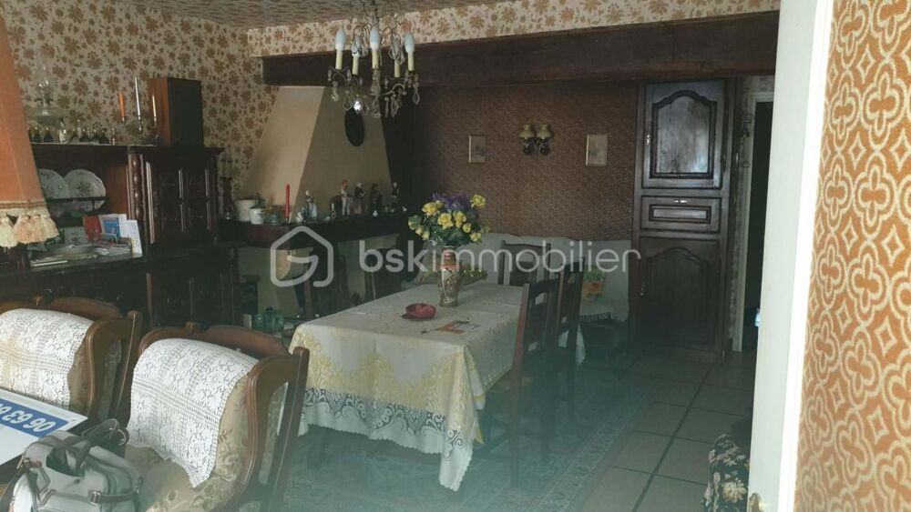 Maison de village en plein centre de Basoues