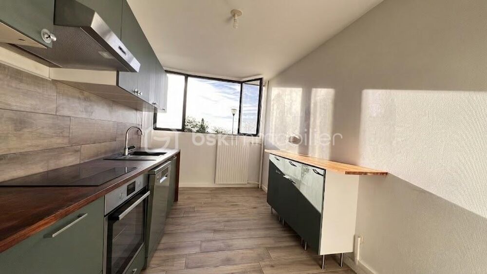 Appartement lumineux avec balcon