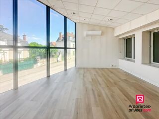  Immeuble  vendre 15 + pices 550 m