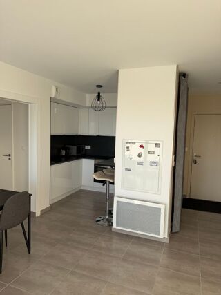  Appartement à louer 2 pièces 46 m²