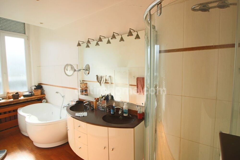 � vendre  Propri�t�/ch�teau Hem (59510)