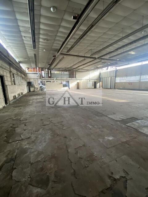 A vendre Entrep&ocirc;t de 1000 m&sup2; 1500000 91120 Palaiseau