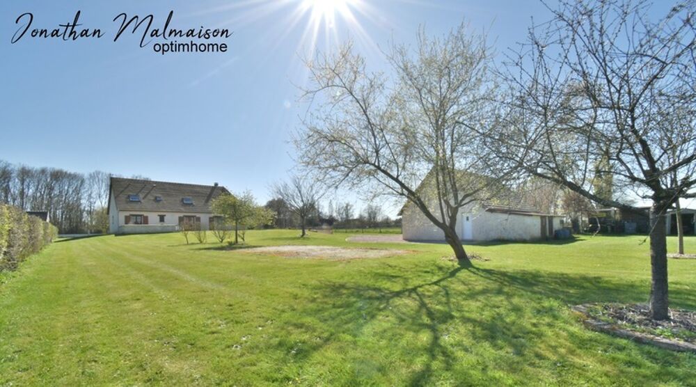 COUP DE COEUR  Maison familiale avec 6 600 m² de terrain, proche forêt