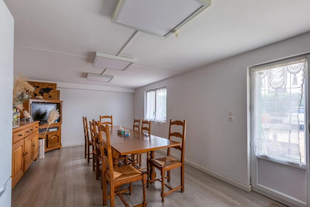 � vendre  Maison Villars-les-Dombes (01330)