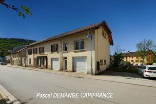  Immeuble à vendre 351 m²